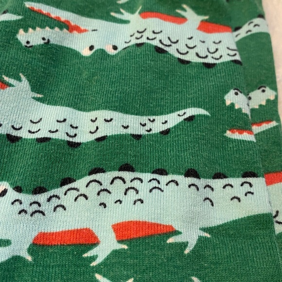 Hannah Andersson Alligator Print Kids Pajama Set - Size 8 - Picture 2 of 4